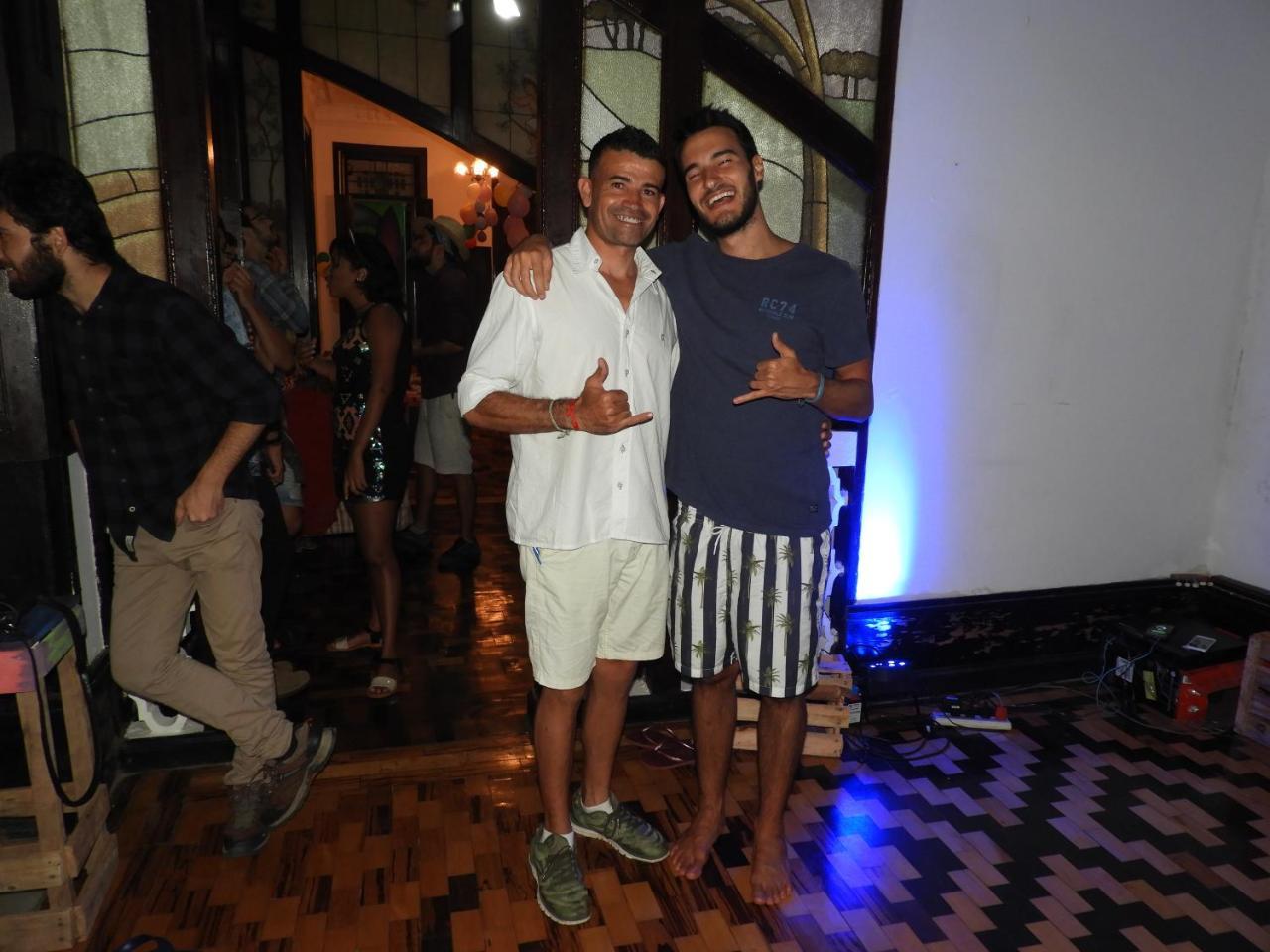 Salvador Surf Hostel Экстерьер фото